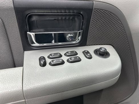 Used 2007 Ford F150 XLT image 19