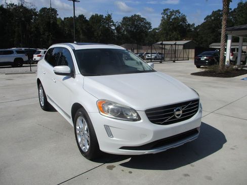 Used 2015 Volvo XC60 T5 Premier FWD image 18