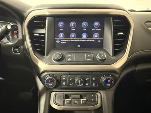 Used 2021 GMC Acadia Denali w/ Denali Technology Package FWD image 22
