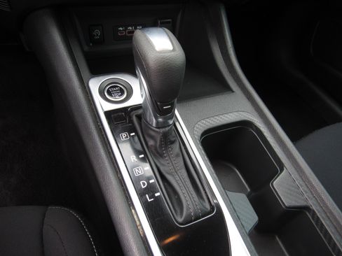 Used 2024 Nissan Sentra SV w/ All-Weather Package image 19