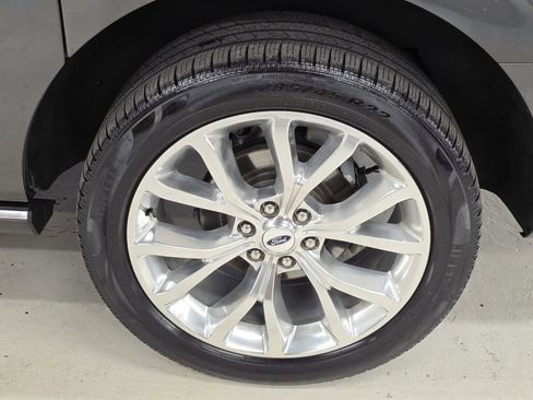 Used 2019 Ford Expedition Max Limited w/ Equipment Group 302A image 57