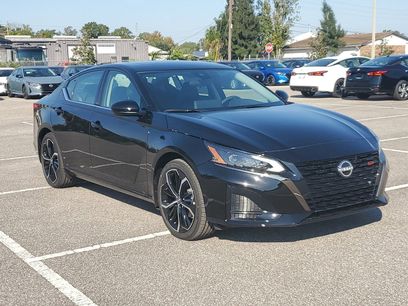 New 2025 Nissan Altima 2.5 SR w/ SR Premium Package