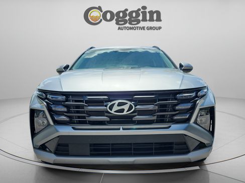 Used 2025 Hyundai Tucson SEL FWD image 8