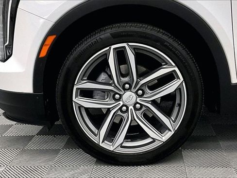 Used 2023 Cadillac XT4 Sport image 9