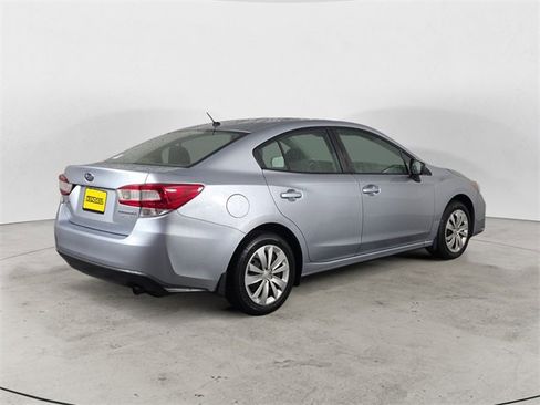 Used 2017 Subaru Impreza 2.0i image 5