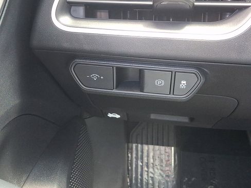 Certified 2025 Kia K4 FWD image 25