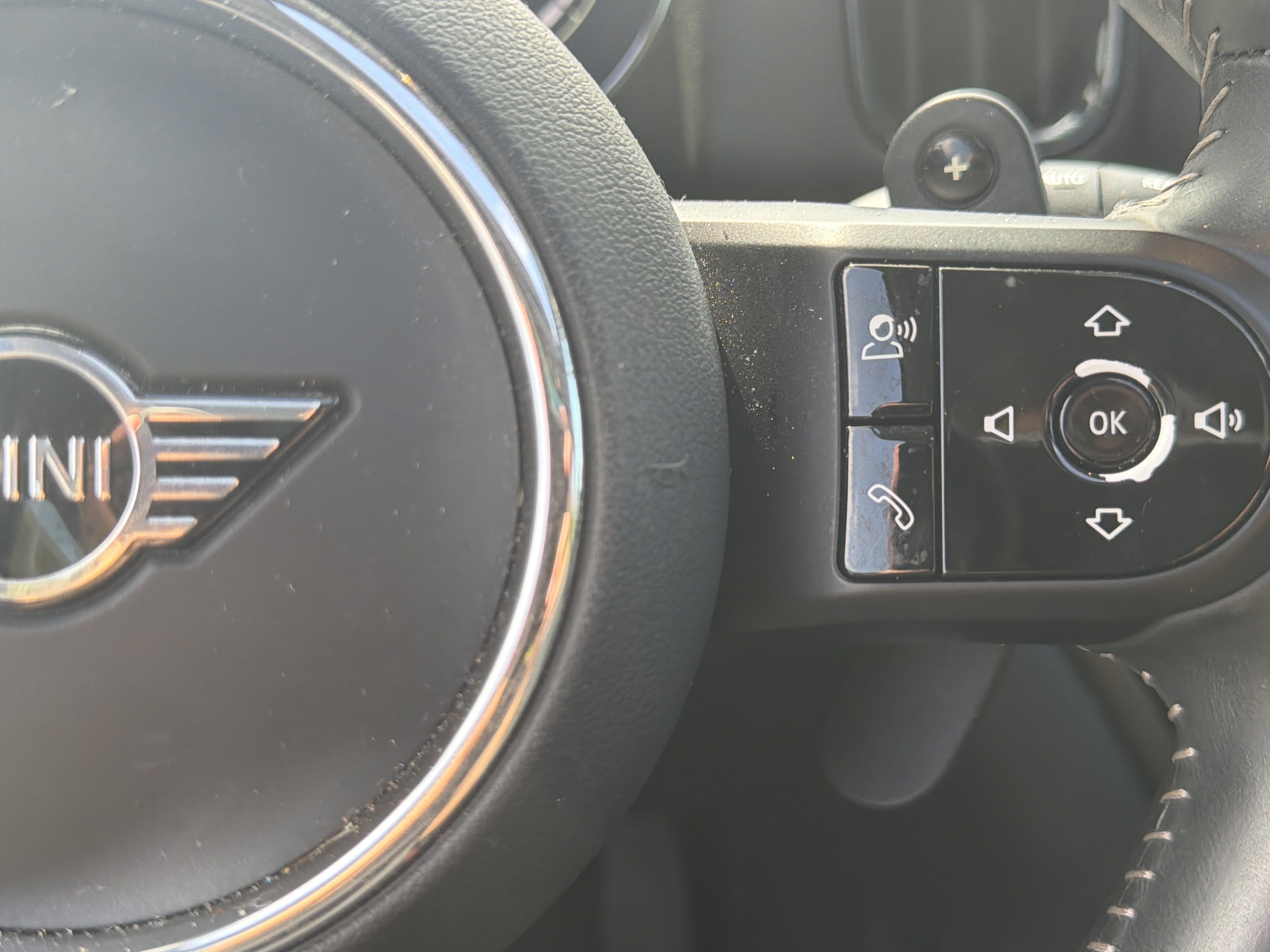Used 2024 MINI Cooper Countryman S w/ Premium Package FWD image 32