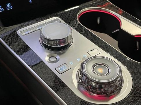 New 2025 Genesis GV80 3.5T e-SC image 21