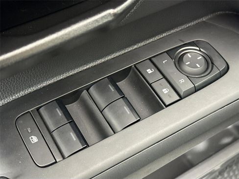 Certified 2024 Toyota Tacoma SR5 image 25