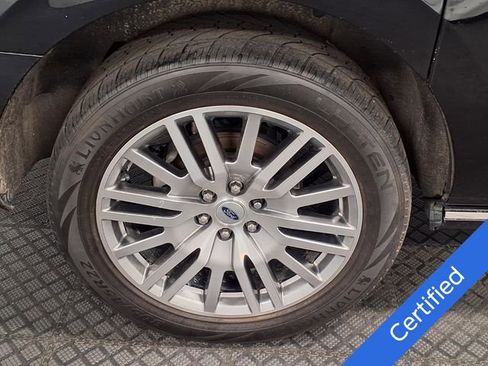 Used 2023 Ford Expedition Max Platinum AWD/4WD image 12