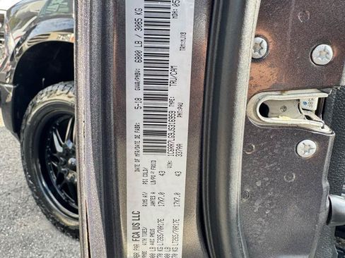 Used 2018 RAM 1500 Outdoorsman AWD/4WD image 43
