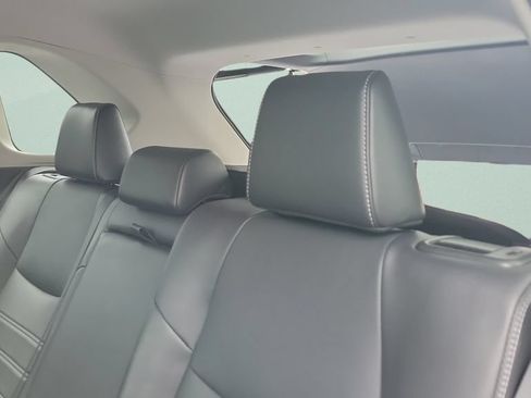 Used 2023 Toyota RAV4 XLE Premium FWD image 10