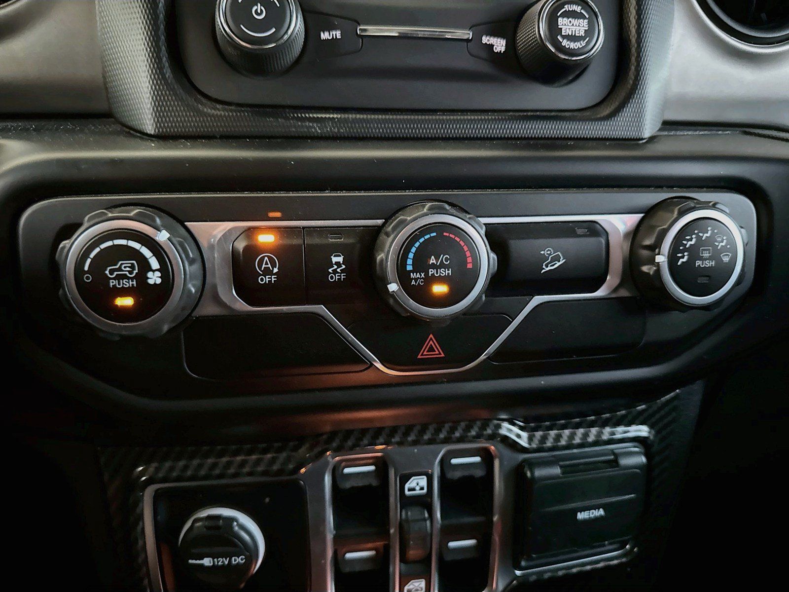 Used 2020 Jeep Wrangler Unlimited Sport AWD/4WD image 11