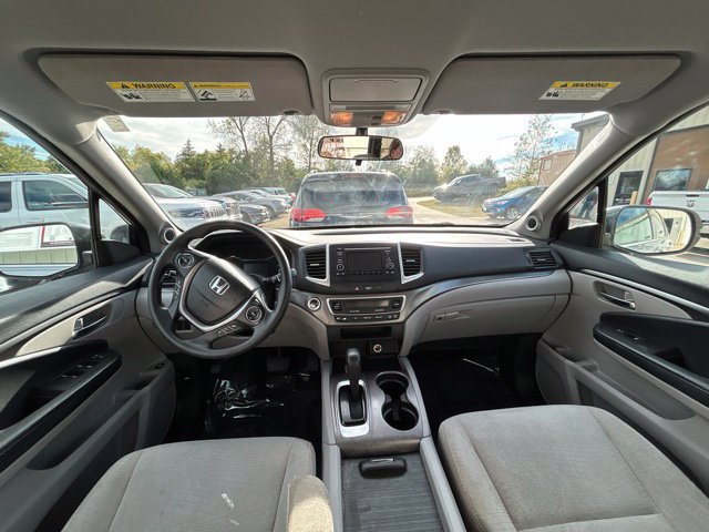 Used 2017 Honda Pilot LX image 15