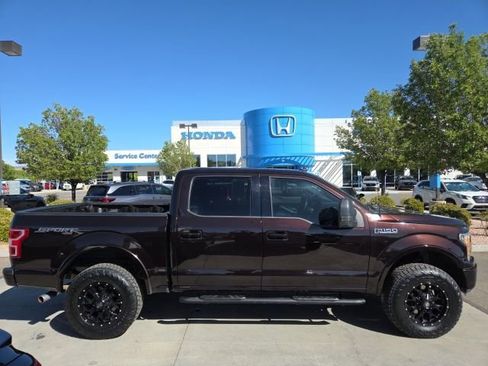 Used 2018 Ford F150 XLT w/ Equipment Group 302A Luxury AWD/4WD image 4