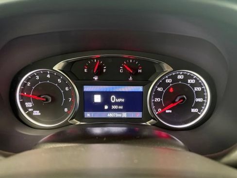 Used 2023 GMC Acadia SLT AWD/4WD image 15