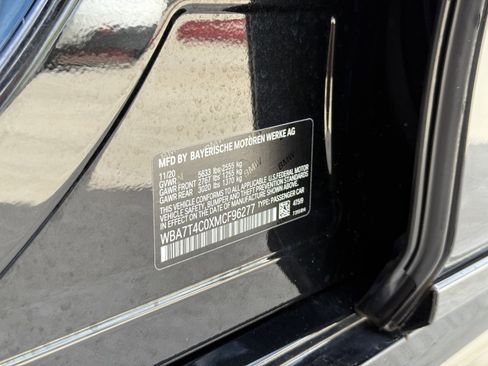 Used 2021 BMW 740i xDrive w/ M Sport Package image 28