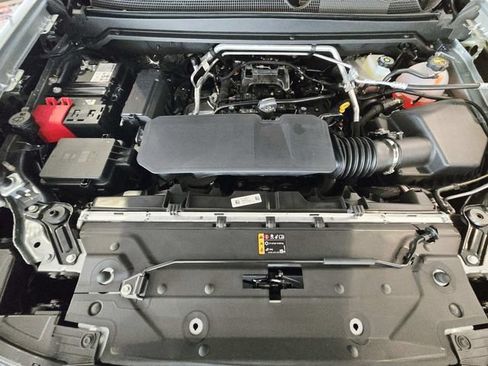 New 2026 Chevrolet Colorado W/T w/ WT Custom Package AWD/4WD image 18