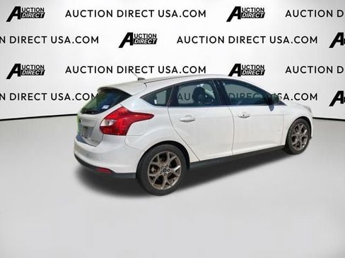 Used 2012 Ford Focus Titanium FWD image 8