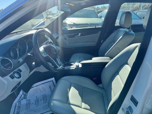 Used 2012 Mercedes-Benz C 250 Sedan image 9