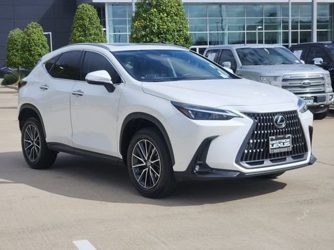 Used 2024 Lexus NX 350 AWD image 3