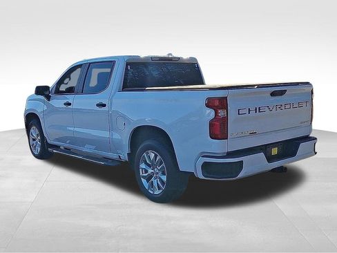 Used 2024 Chevrolet Silverado 1500 Custom RWD image 4