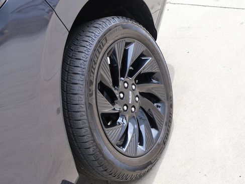 Used 2025 Lincoln Navigator Reserve w/ Jet Appearance Package AWD/4WD image 43