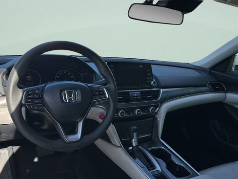 Used 2019 Honda Accord LX image 25