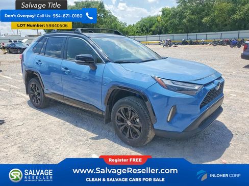 Used 2024 Toyota RAV4 XSE w/ Advanced Technology Package AWD/4WD image 5