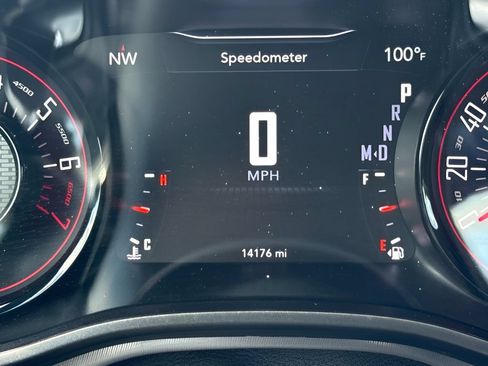 Used 2022 Dodge Challenger GT w/ Plus Package RWD image 15