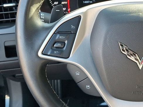Used 2019 Chevrolet Corvette Stingray Coupe w/ 1LT image 23