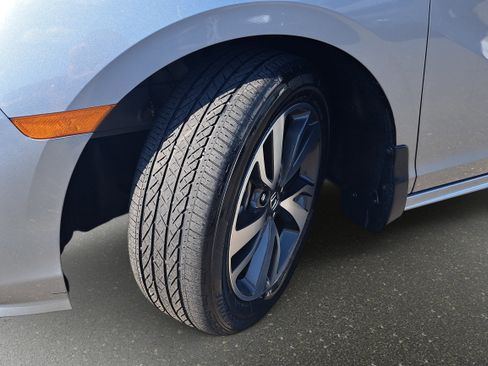 Used 2024 Honda Odyssey Touring image 32