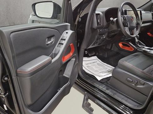 Used 2026 Nissan Frontier PRO-4X w/ Pro-4x Convenience Package AWD/4WD image 11