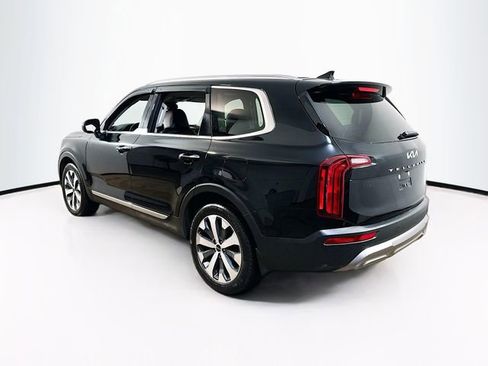 Used 2022 Kia Telluride S image 5