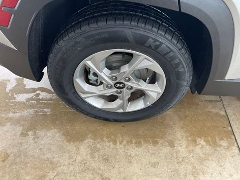 Used 2024 Hyundai Tucson SEL FWD image 7