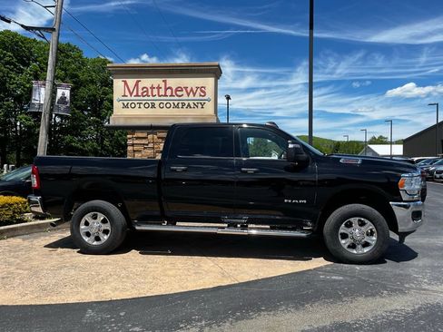 Used 2024 RAM 2500 Big Horn w/ Bed Utility Group AWD/4WD image 4