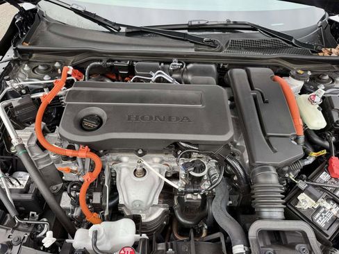 Used 2025 Honda Civic Sport image 28