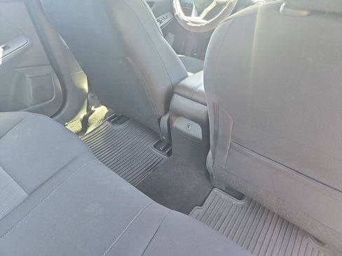 Used 2024 Nissan Sentra SV FWD image 11