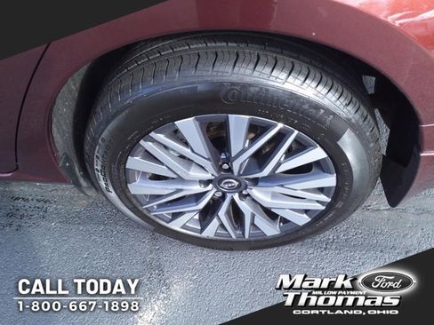 Used 2023 Nissan Altima 2.5 SV image 6