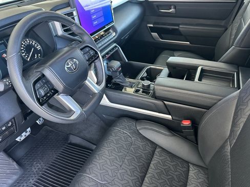 Used 2023 Toyota Tundra Limited w/ TRD Off-Road Package AWD/4WD image 9