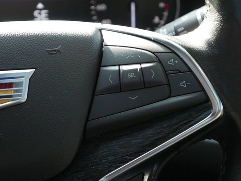 Used 2022 Cadillac XT5 Premium Luxury FWD image 20