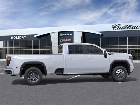 New 2026 GMC Sierra 3500 Denali w/ Denali Reserve Package image 5