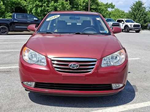 Used 2010 Hyundai Elantra GLS FWD image 2