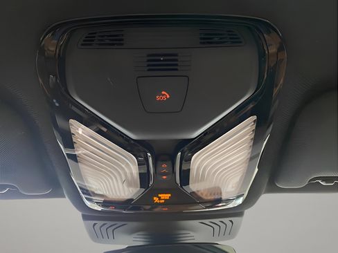 Used 2019 BMW X3 xDrive30i w/ Premium Package image 16