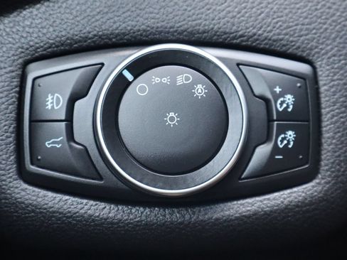 Used 2017 Ford Escape SE AWD/4WD image 29
