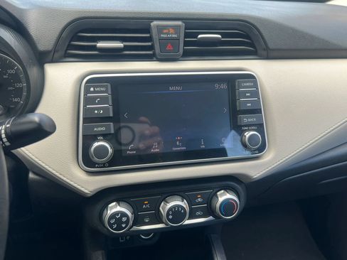 Used 2021 Nissan Versa SV FWD image 21