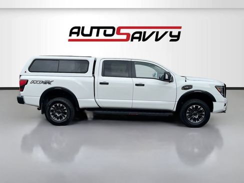 Used 2023 Nissan Titan PRO-4X image 8
