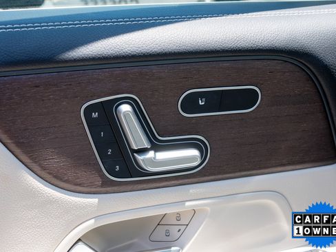 Used 2023 Mercedes-Benz GLB 250 image 31
