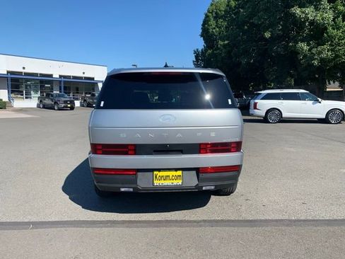 New 2026 Hyundai Santa Fe SE image 4