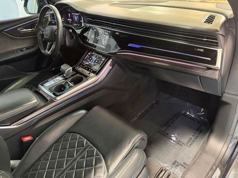 Used 2021 Audi SQ8 Prestige w/ Prestige Package AWD/4WD image 29
